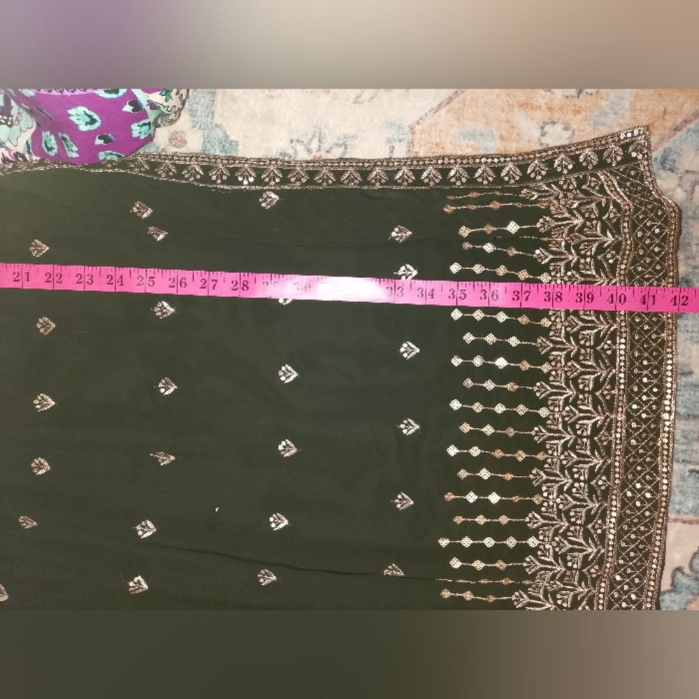 Dark Green Kameez Only Top with Silver Embroidery Size M New - Picture 5 of 6